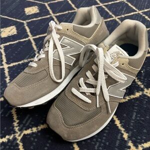 New Balance 574 Women's Sneakers